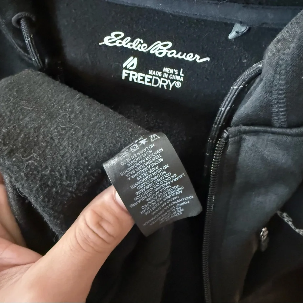 Eddie Bauer Men's Black Performance Jacket - Picture 5 of 7